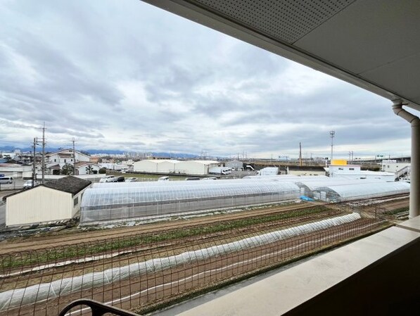 ヴィレジア(旧館)の物件内観写真